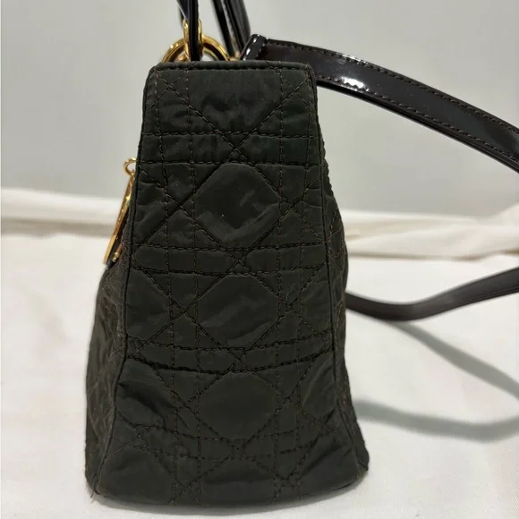 Authentic Christian Dior Lady Dior green Cannage Quilted Bag w/ certificate - Picture 9 of 16